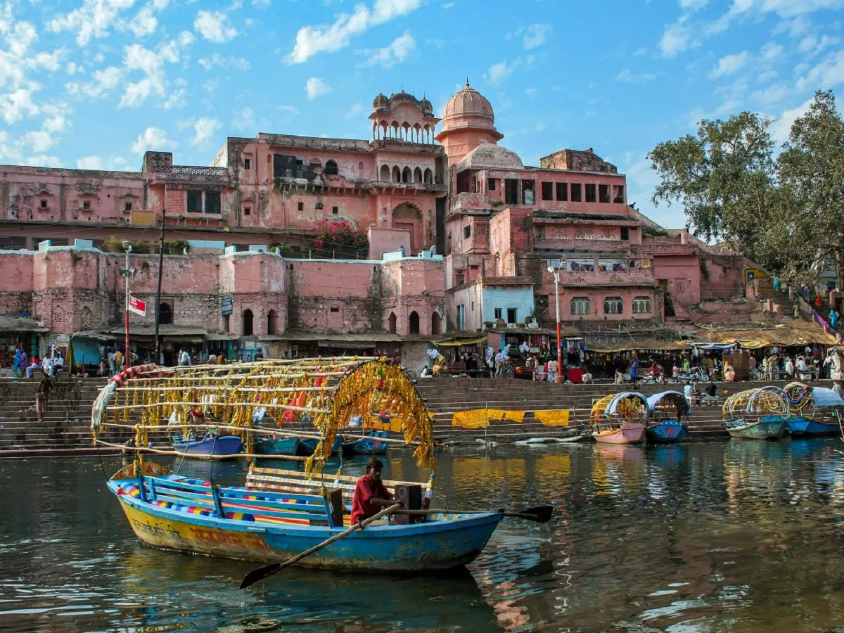 Car Rental and Taxi Services Chitrakoot