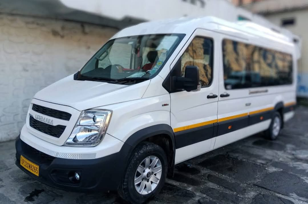 17 Seater Urbania